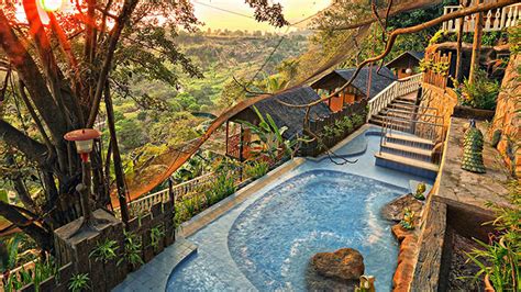 10 Farm Resorts Around the Philippines .